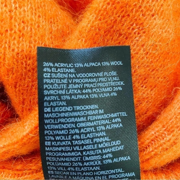 H&M Alpaca Wool Blend Crew Neck Sweater Orange Size SMALL - Picture 6 of 7